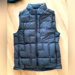 Lululemon down filled vest